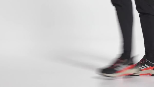Negro Zapatilla Terrex AX4 Hiking