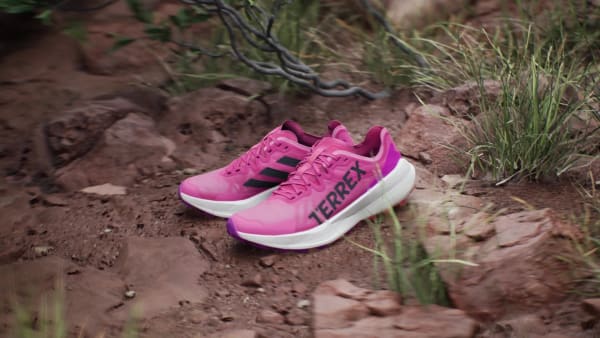 Pembe Terrex Agravic Speed Arazi Koşu Ayakkabısı