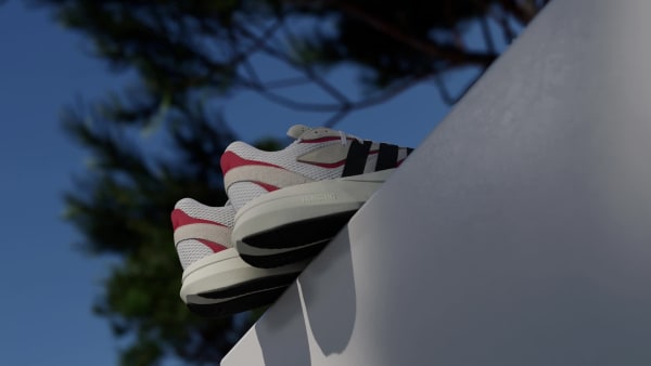 White Lightblaze Shoes
