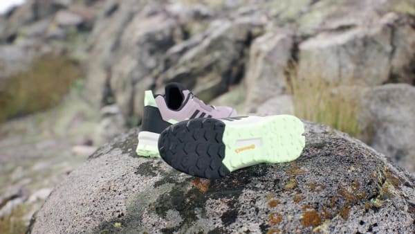 Purpura Zapatillas de Senderismo Terrex AX4