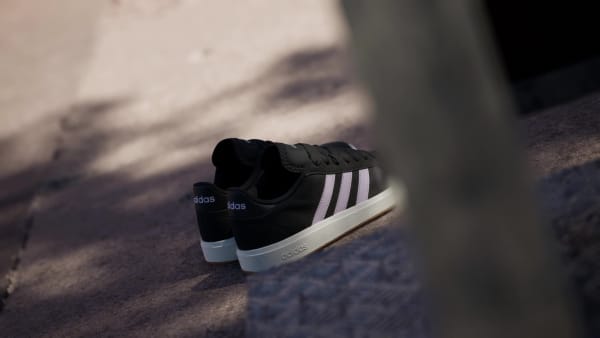 Negro Tenis Grand Court Base 00s