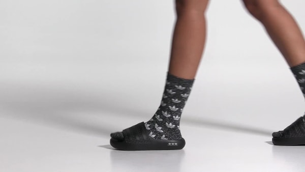 Preto Chinelo Adilette Ayoon