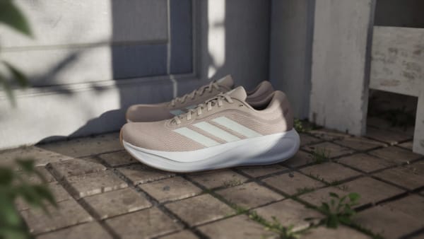 Beige Tenis RESPONSE RUNNER 2