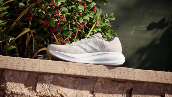 Beige Zapatillas Running RESPONSE RUNNER 2