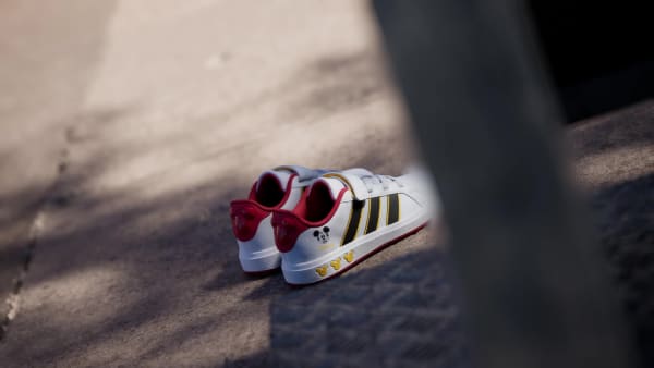 Bialy adidas Disney Mickey Mouse Grand Court Shoes Kids