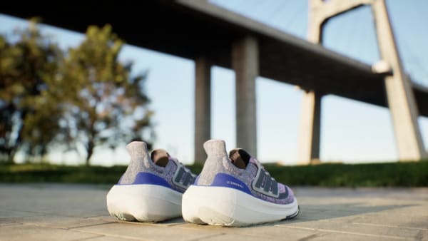 Purpura Zapatillas Ultraboost Light