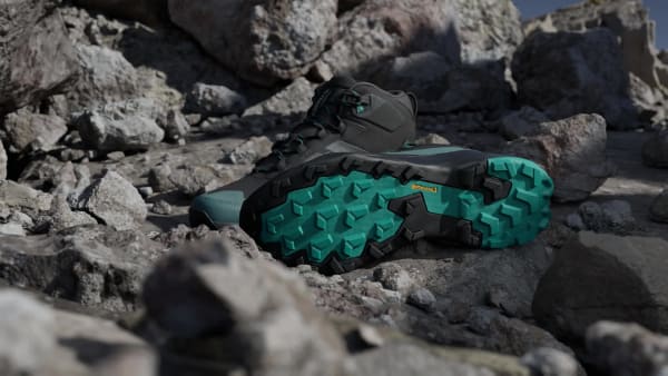Black Terrex Skychaser AX5 Mid GORE-TEX Hiking Shoes