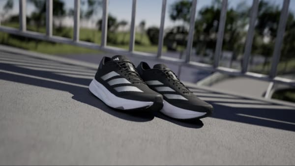 สีดำ รองเท้าวิ่ง Adizero Sl2