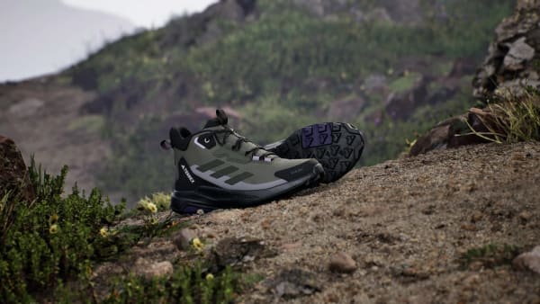 Πράσινο Terrex Anylander Mid Rain.Rdy Hiking Shoes