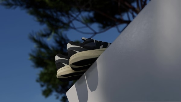 Lightblaze Shoes