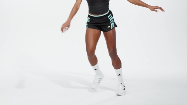 Negro Shorts Own the Run 3 Franjas