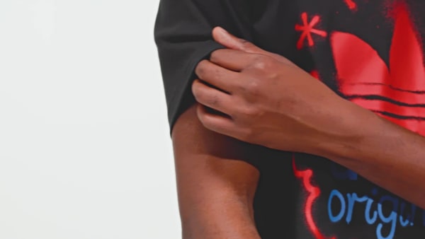 Negro Playera Training Supply Manga Corta