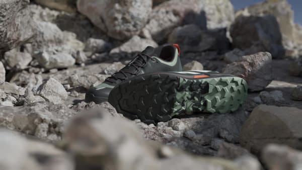 Schwarz TERREX Skychaser Tech GORE-TEX Wanderschuh