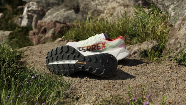 trang Giày Chạy Bộ Trail Terrex Agravic Speed Ultra 2