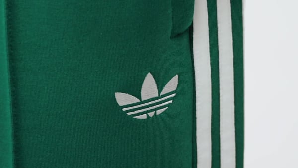 Vert Pantalon de survêtement baggy spacer Adicolor