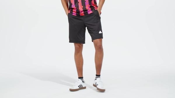 Negro Shorts House of Tiro