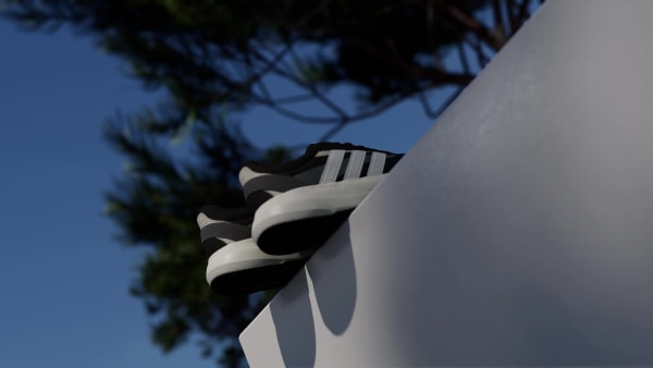 สีดำ รองเท้า LIGHTSHIFT 2.0